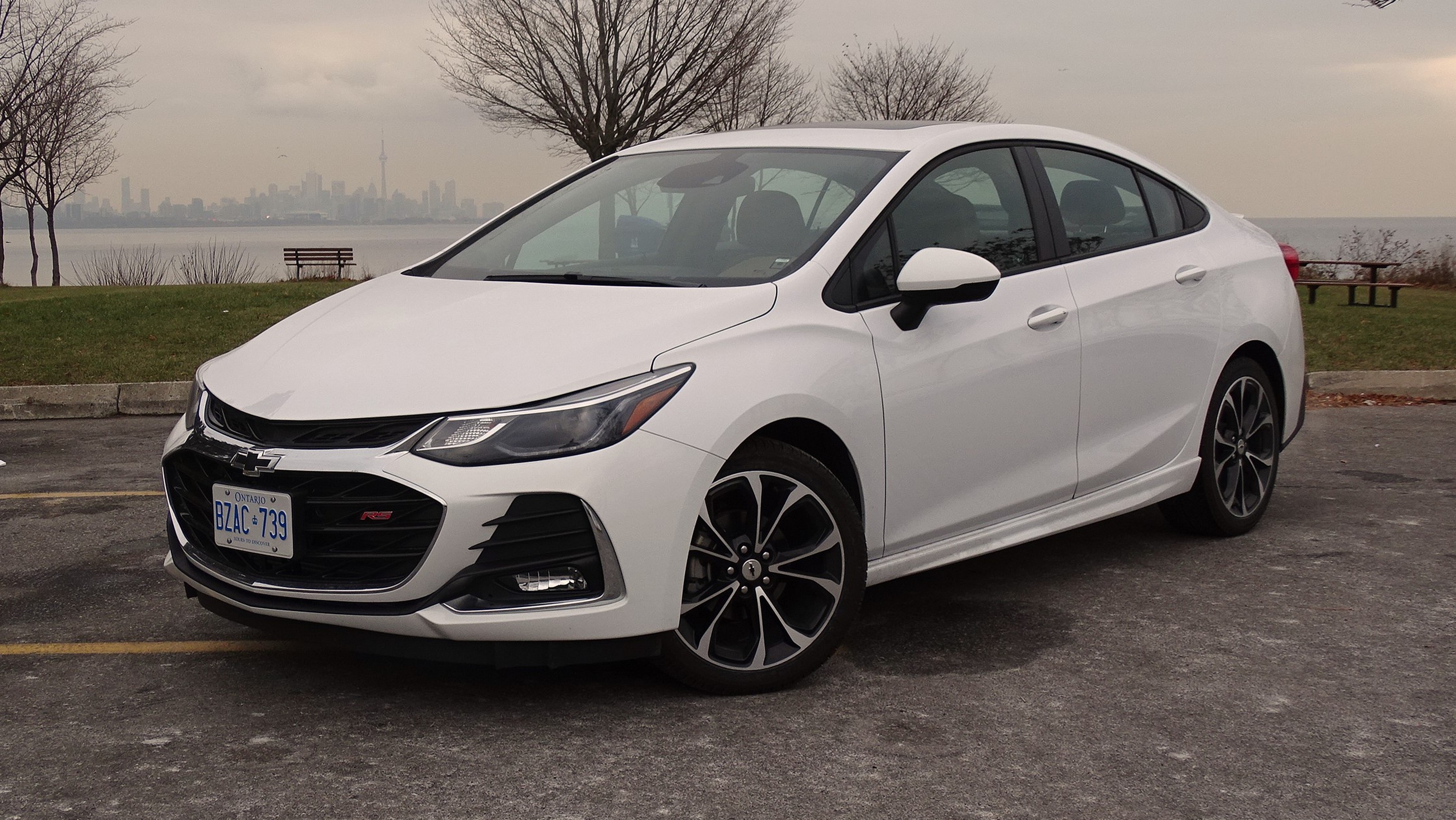 Review: 2019 Chevrolet Cruze – WHEELS.ca