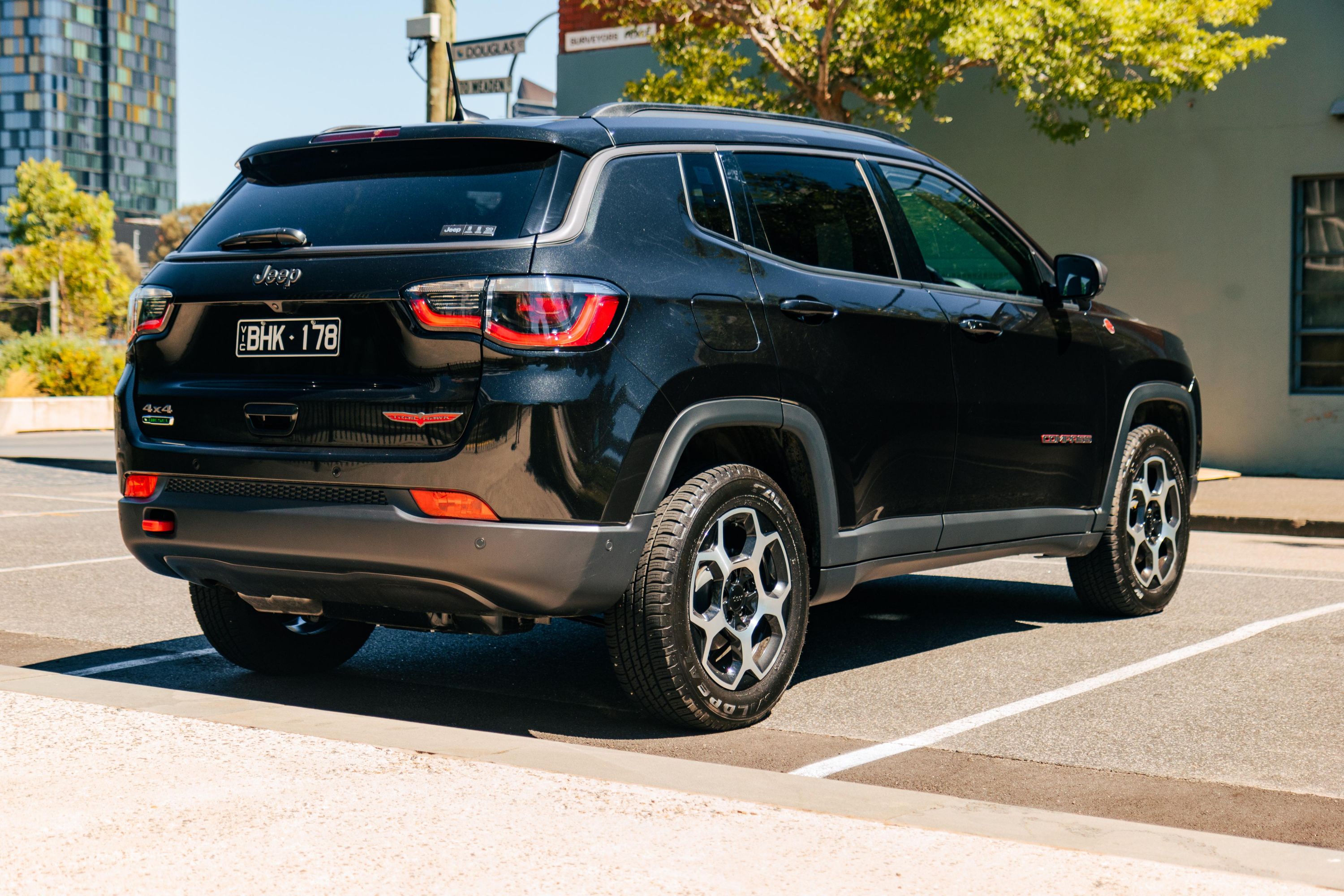 2023 Jeep Compass Trailhawk review - driving-dynamics