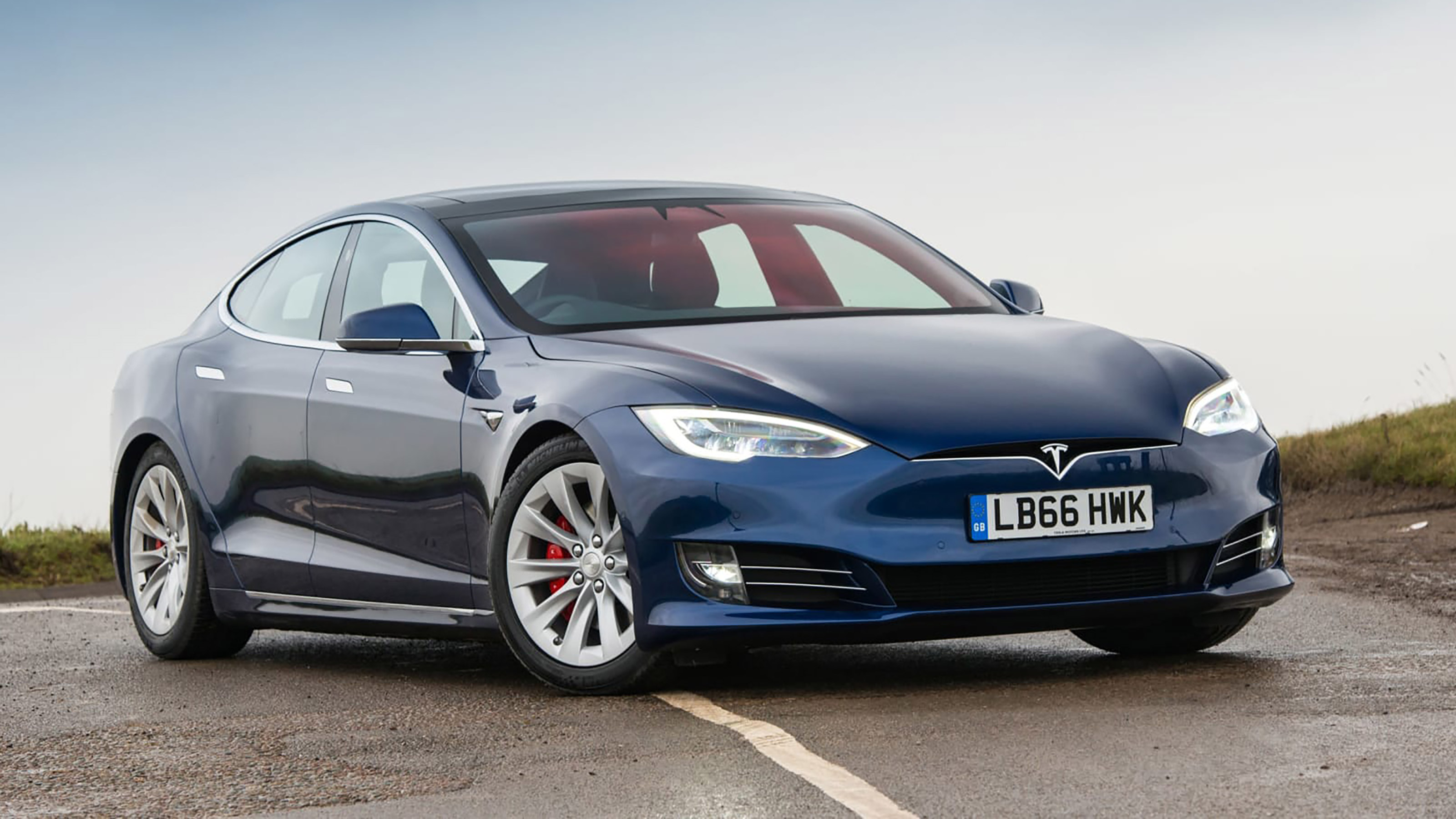 Tesla Model S review – design | evo