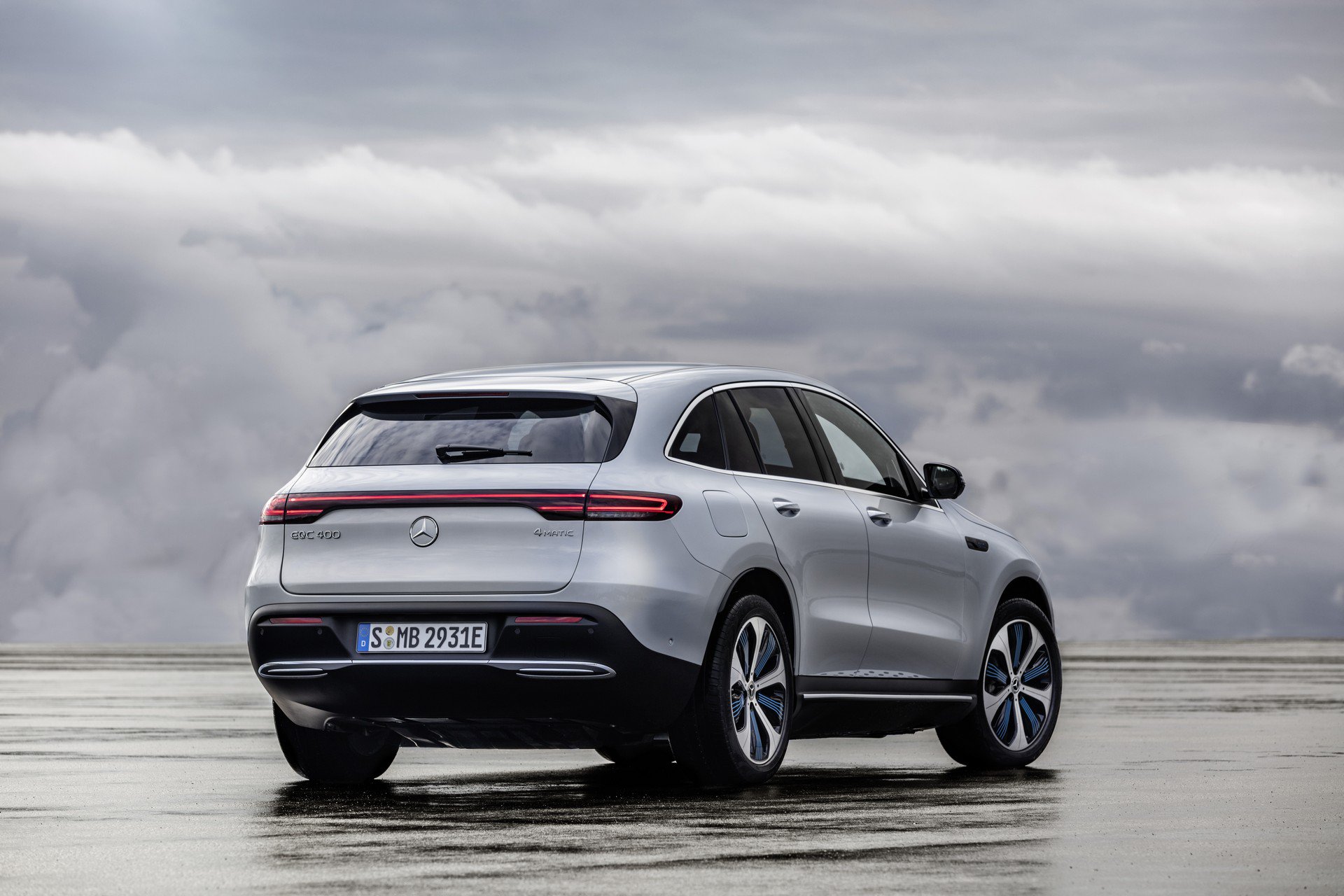 2020 Mercedes-Benz EQC 400 4Matic Goes Official, Comes With Two
