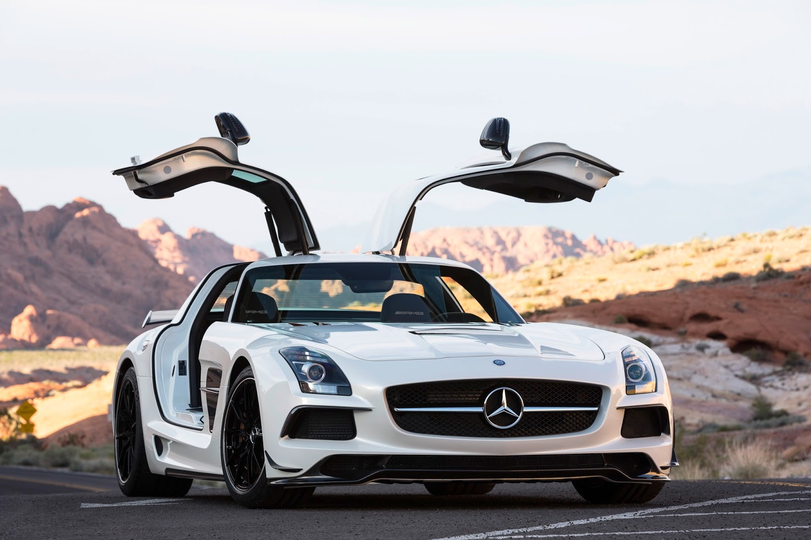 Mercedes Benz SLS AMG Coupe Black Series 2014 | Hottest Car Wallpapers