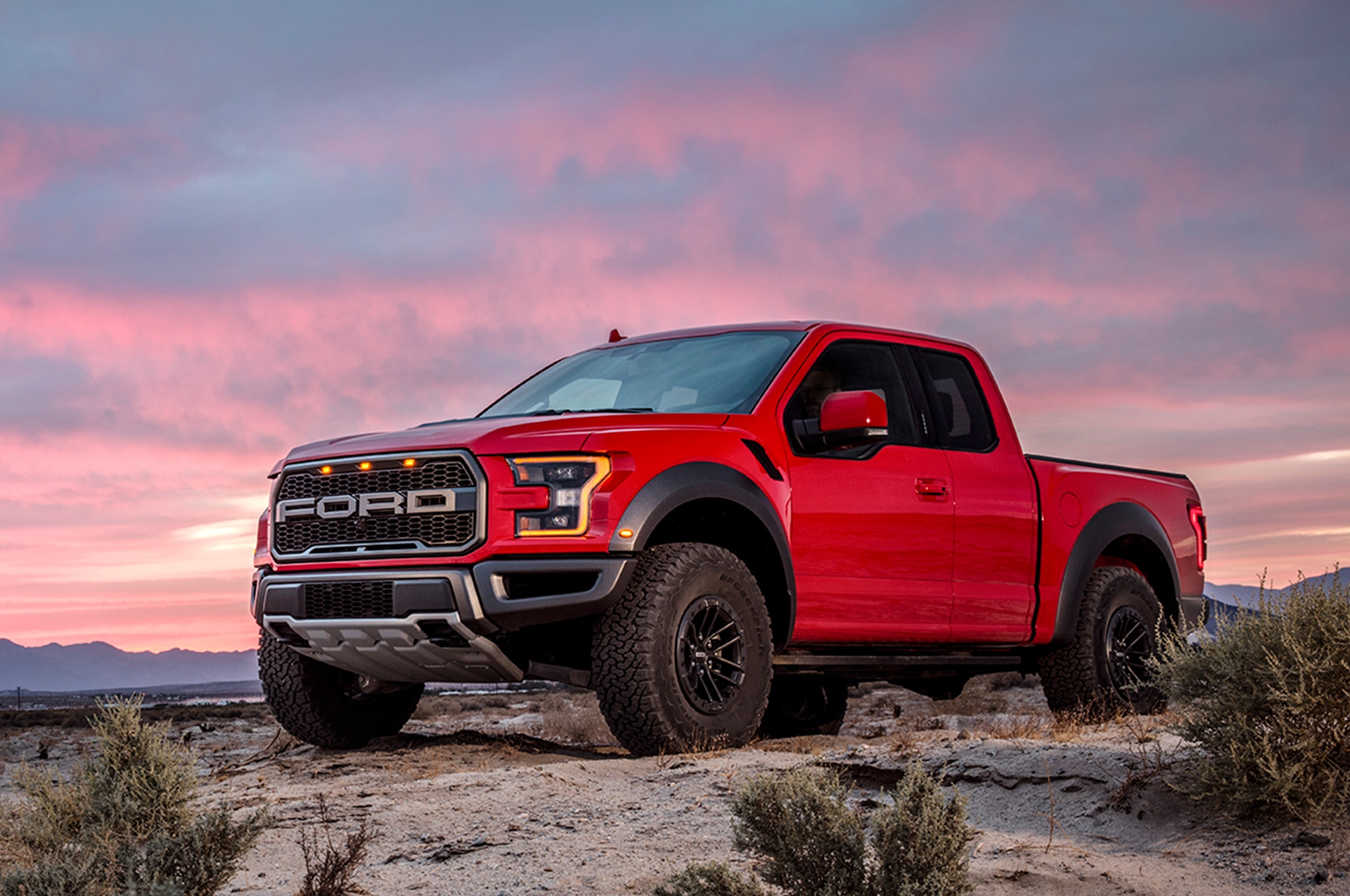 2019 Ford F-150 Raptor Gets Electronically Controlled Fox Shocks